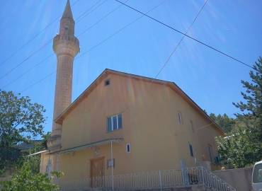 Köy Camisi